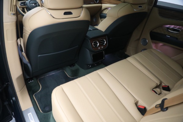 New 2023 Bentley Bentayga Azure Hybrid for sale $258,965 at Maserati of Greenwich in Greenwich CT 06830 23
