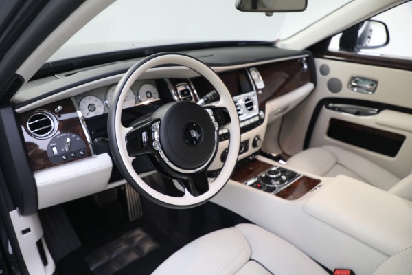 Used 2019 Rolls-Royce Ghost for sale $225,900 at Maserati of Greenwich in Greenwich CT 06830 21