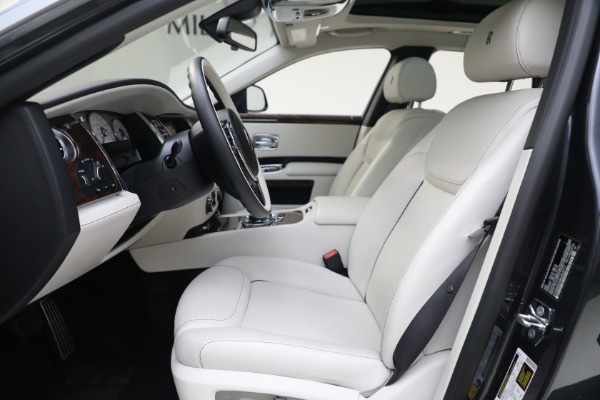 Used 2019 Rolls-Royce Ghost for sale $225,900 at Maserati of Greenwich in Greenwich CT 06830 22