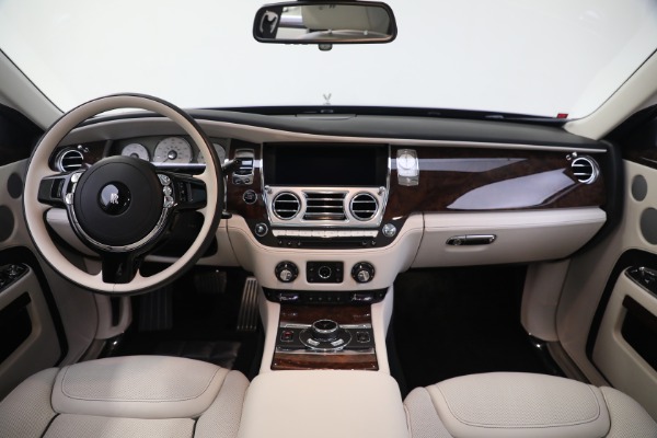 Used 2019 Rolls-Royce Ghost for sale $225,900 at Maserati of Greenwich in Greenwich CT 06830 4