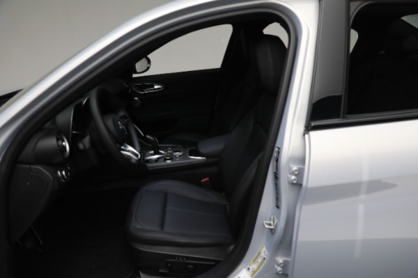 New 2023 Alfa Romeo Giulia Ti for sale Call for price at Maserati of Greenwich in Greenwich CT 06830 18