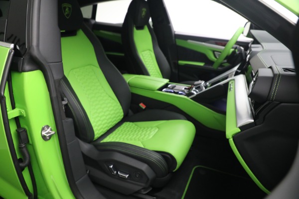 Used 2022 Lamborghini Urus for sale $269,900 at Maserati of Greenwich in Greenwich CT 06830 23