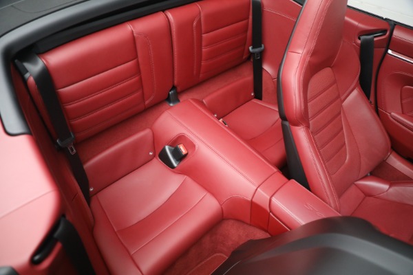 Used 2022 Porsche 911 Turbo S for sale $261,900 at Maserati of Greenwich in Greenwich CT 06830 28