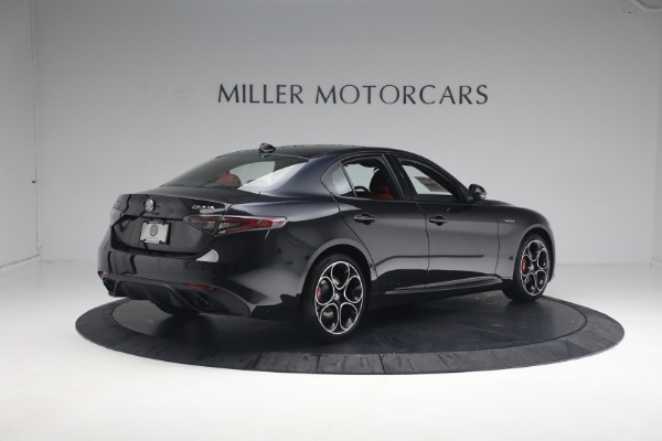 New 2024 Alfa Romeo Giulia Veloce for sale $55,350 at Maserati of Greenwich in Greenwich CT 06830 12