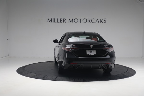 New 2024 Alfa Romeo Giulia Veloce for sale $55,350 at Maserati of Greenwich in Greenwich CT 06830 9