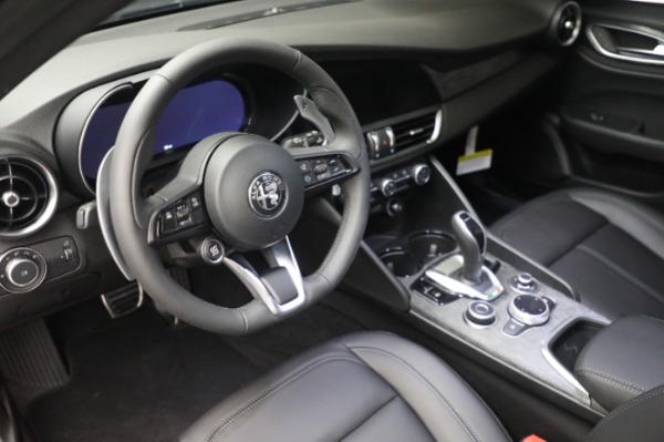 New 2024 Alfa Romeo Giulia Sprint for sale Sold at Maserati of Greenwich in Greenwich CT 06830 27