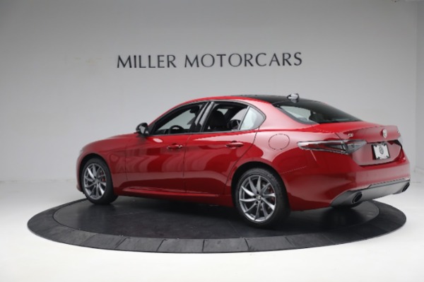 New 2024 Alfa Romeo Giulia Sprint for sale Sold at Maserati of Greenwich in Greenwich CT 06830 8
