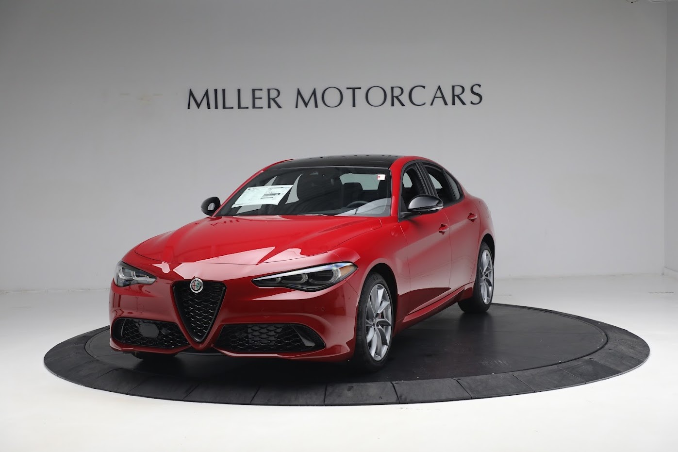 New 2024 Alfa Romeo Giulia Sprint for sale $50,545 at Maserati of Greenwich in Greenwich CT 06830 1