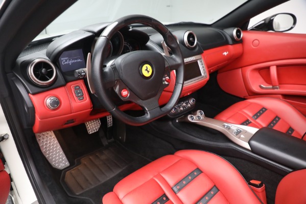 Used 2014 Ferrari California for sale $134,900 at Maserati of Greenwich in Greenwich CT 06830 19