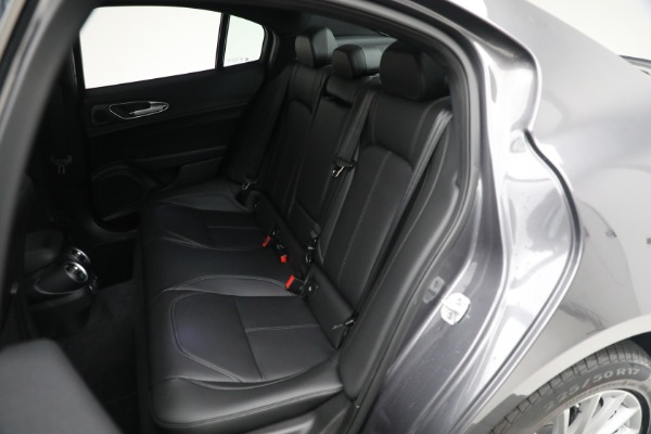 New 2024 Alfa Romeo Giulia Sprint for sale Sold at Maserati of Greenwich in Greenwich CT 06830 24