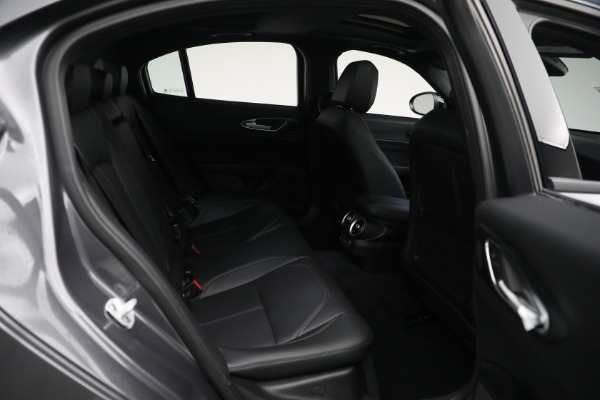 New 2024 Alfa Romeo Giulia Sprint for sale Sold at Maserati of Greenwich in Greenwich CT 06830 25