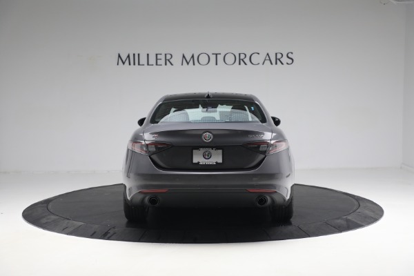 New 2024 Alfa Romeo Giulia Sprint for sale Sold at Maserati of Greenwich in Greenwich CT 06830 8