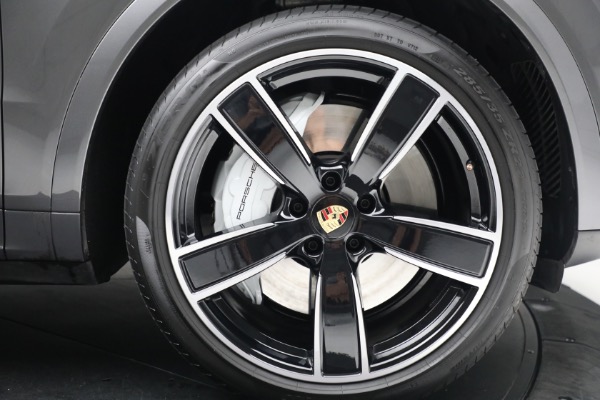 Used 2023 Porsche Cayenne Turbo Coupe for sale $149,900 at Maserati of Greenwich in Greenwich CT 06830 13