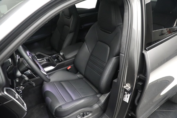 Used 2023 Porsche Cayenne Turbo Coupe for sale $149,900 at Maserati of Greenwich in Greenwich CT 06830 16
