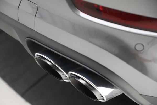 Used 2023 Porsche Cayenne Turbo Coupe for sale $149,900 at Maserati of Greenwich in Greenwich CT 06830 28