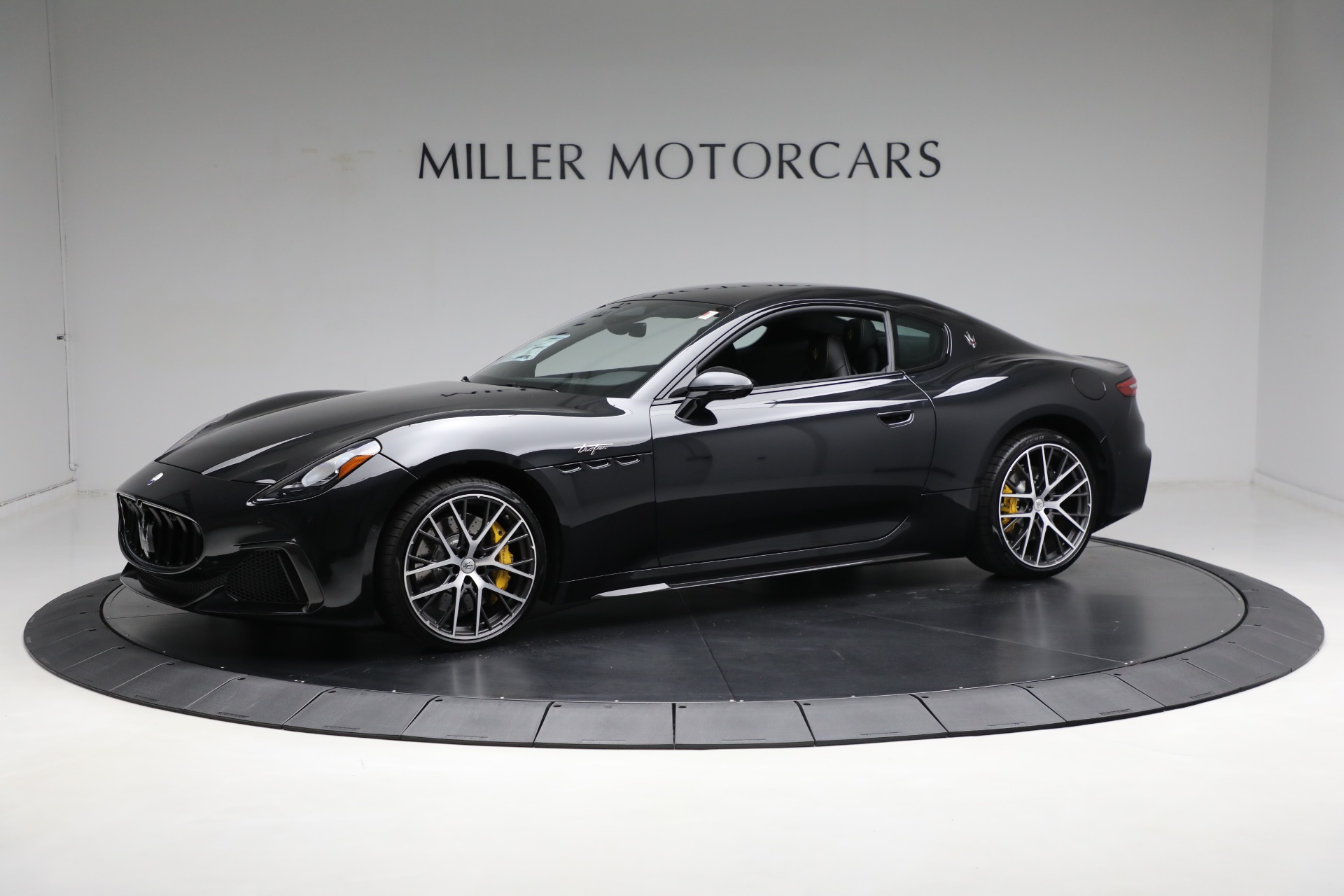 New 2024 Maserati GranTurismo Trofeo for sale $226,215 at Maserati of Greenwich in Greenwich CT 06830 1
