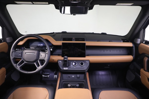 Used 2023 Land Rover Defender 130 X for sale $99,900 at Maserati of Greenwich in Greenwich CT 06830 15