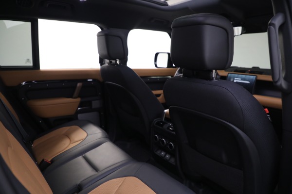 Used 2023 Land Rover Defender 130 X for sale $99,900 at Maserati of Greenwich in Greenwich CT 06830 23