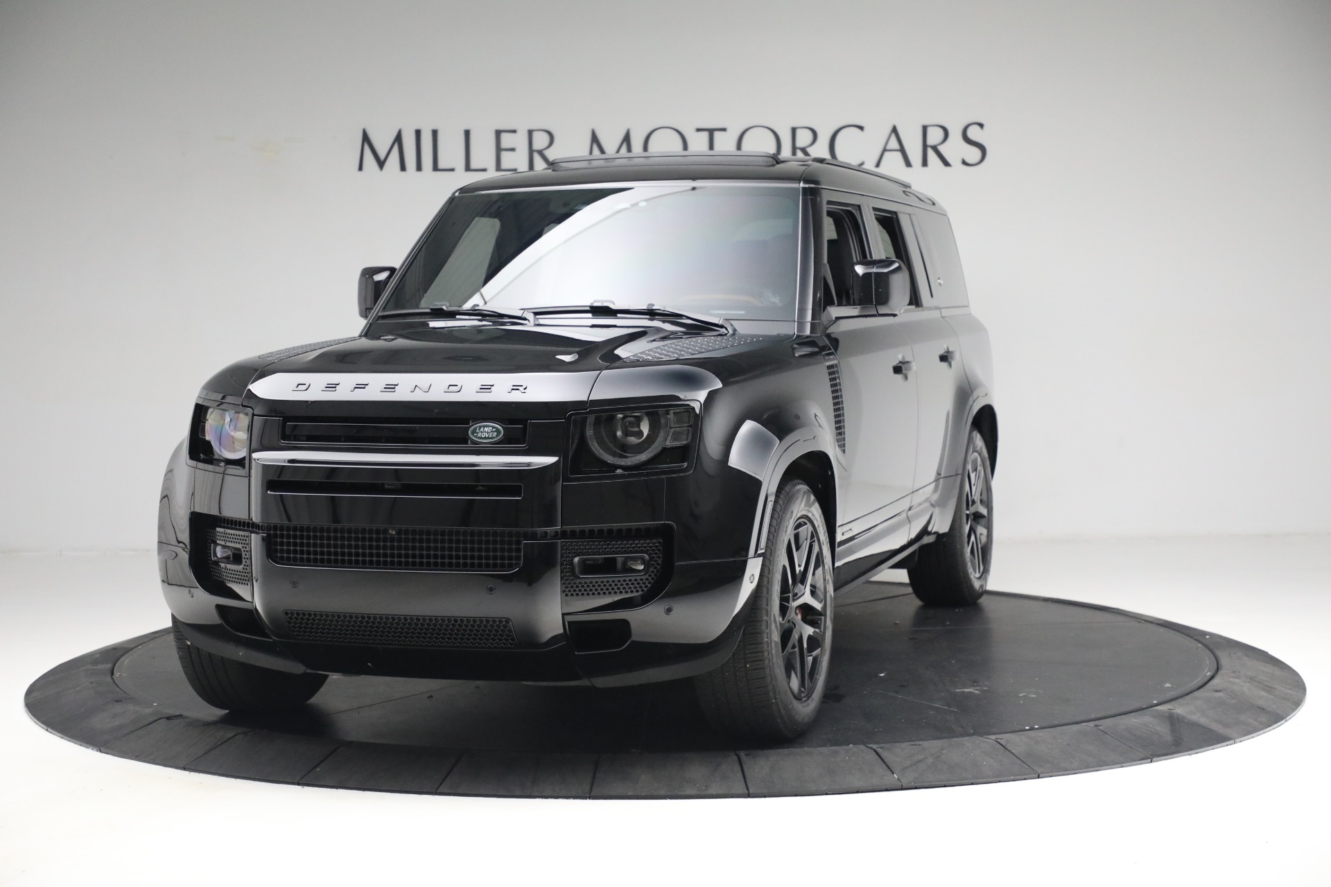 Used 2023 Land Rover Defender 130 X for sale $99,900 at Maserati of Greenwich in Greenwich CT 06830 1