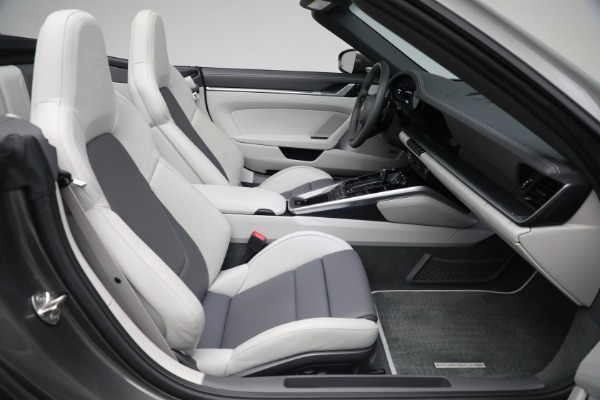 Used 2021 Porsche 911 Carrera S for sale $159,900 at Maserati of Greenwich in Greenwich CT 06830 25