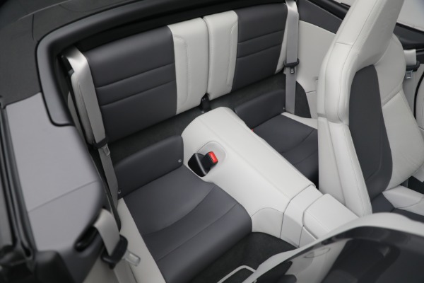 Used 2021 Porsche 911 Carrera S for sale $159,900 at Maserati of Greenwich in Greenwich CT 06830 27