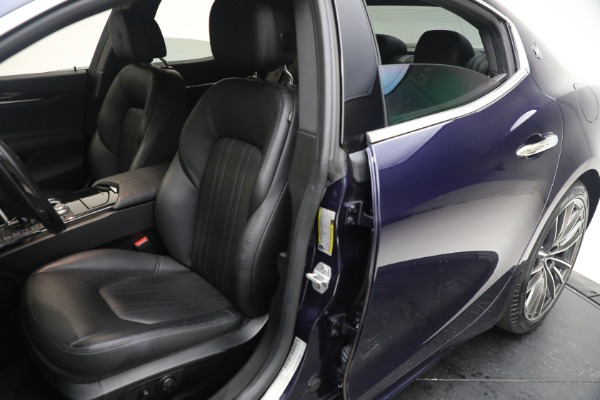 Used 2020 Maserati Ghibli SQ4 for sale Sold at Maserati of Greenwich in Greenwich CT 06830 22