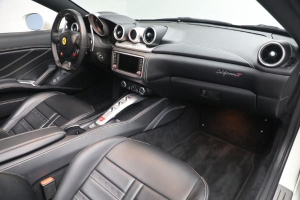 Used 2017 Ferrari California T for sale $151,900 at Maserati of Greenwich in Greenwich CT 06830 22
