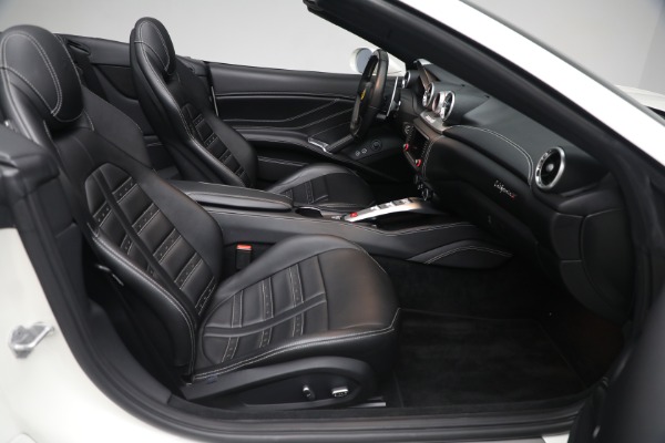 Used 2017 Ferrari California T for sale $151,900 at Maserati of Greenwich in Greenwich CT 06830 23