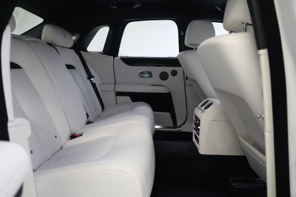 Used 2022 Rolls-Royce Ghost for sale $299,900 at Maserati of Greenwich in Greenwich CT 06830 25