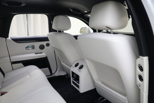 Used 2022 Rolls-Royce Ghost for sale $299,900 at Maserati of Greenwich in Greenwich CT 06830 26