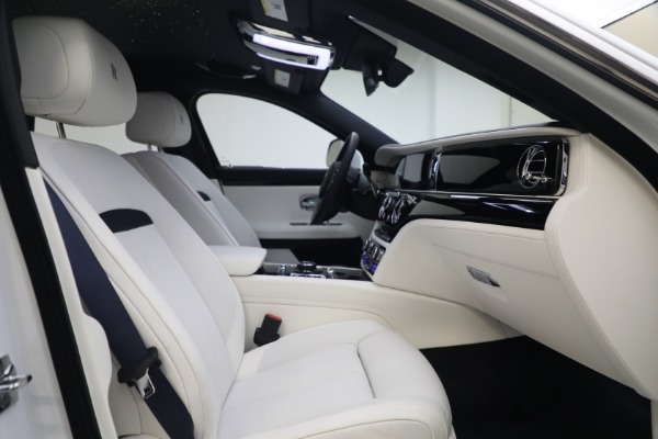 Used 2022 Rolls-Royce Ghost for sale $295,900 at Maserati of Greenwich in Greenwich CT 06830 28