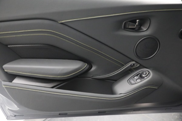 New 2023 Aston Martin Vantage V8 for sale $184,986 at Maserati of Greenwich in Greenwich CT 06830 17