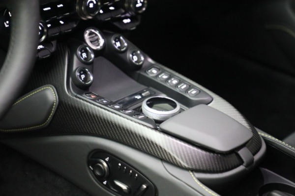 New 2023 Aston Martin Vantage V8 for sale $184,986 at Maserati of Greenwich in Greenwich CT 06830 18