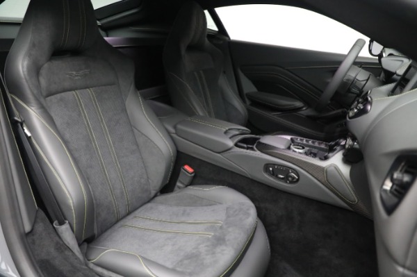 New 2023 Aston Martin Vantage V8 for sale $184,986 at Maserati of Greenwich in Greenwich CT 06830 21