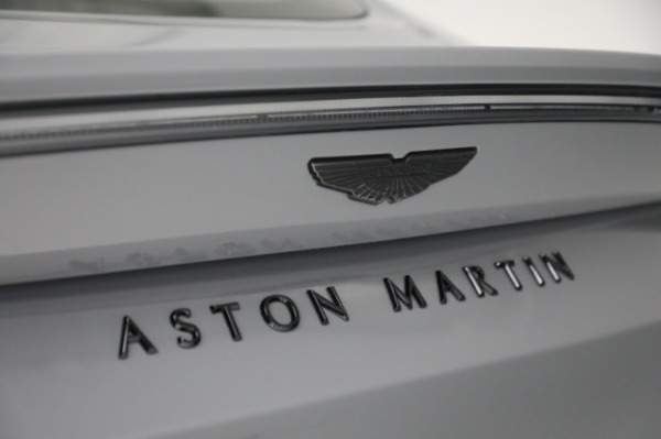 New 2023 Aston Martin Vantage V8 for sale $184,986 at Maserati of Greenwich in Greenwich CT 06830 24