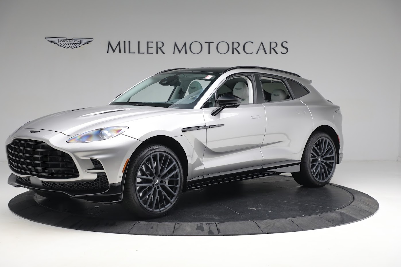 New 2024 Aston Martin DBX 707 for sale $290,086 at Maserati of Greenwich in Greenwich CT 06830 1