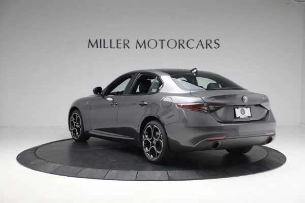 New 2024 Alfa Romeo Giulia Ti for sale $51,870 at Maserati of Greenwich in Greenwich CT 06830 9