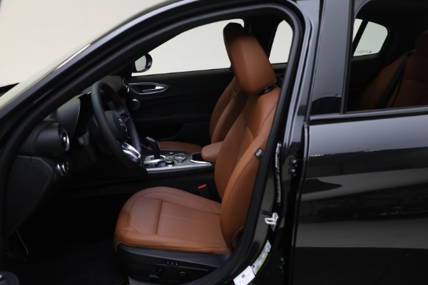 New 2024 Alfa Romeo Giulia Ti for sale $54,845 at Maserati of Greenwich in Greenwich CT 06830 23