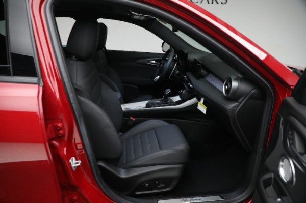 New 2024 Alfa Romeo Tonale Veloce for sale Sold at Maserati of Greenwich in Greenwich CT 06830 21