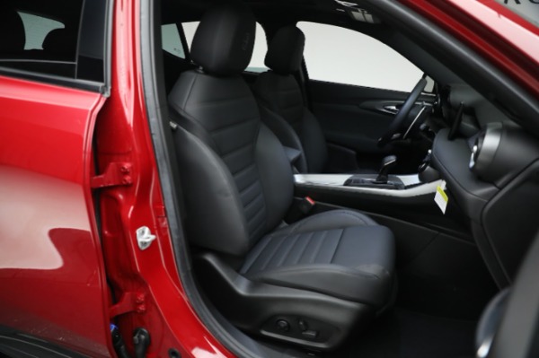 New 2024 Alfa Romeo Tonale Veloce for sale Sold at Maserati of Greenwich in Greenwich CT 06830 23