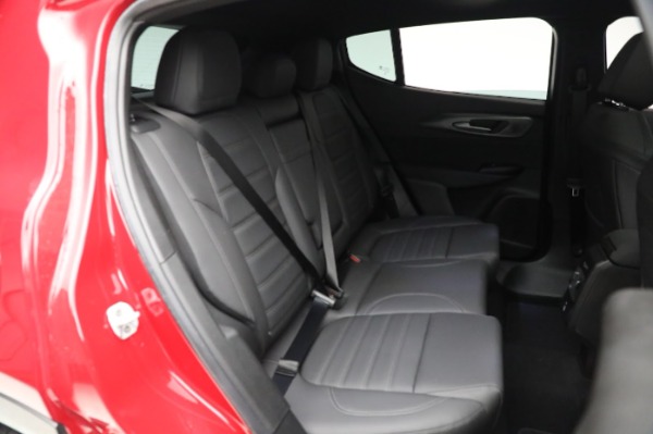 New 2024 Alfa Romeo Tonale Veloce for sale Sold at Maserati of Greenwich in Greenwich CT 06830 27