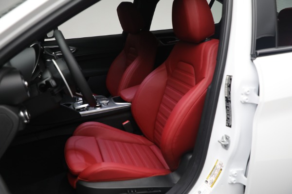 New 2024 Alfa Romeo Giulia Ti for sale $55,285 at Maserati of Greenwich in Greenwich CT 06830 23