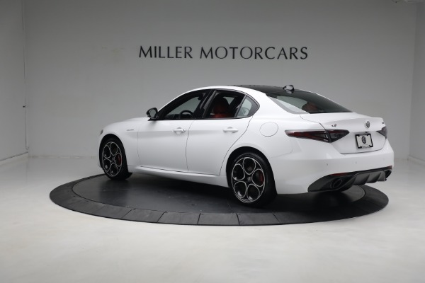 New 2024 Alfa Romeo Giulia Ti for sale $55,285 at Maserati of Greenwich in Greenwich CT 06830 7