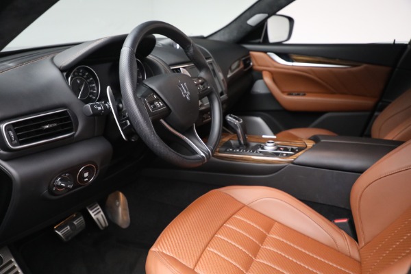 Used 2022 Maserati Levante Modena for sale $69,900 at Maserati of Greenwich in Greenwich CT 06830 13