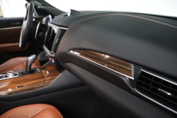 Used 2022 Maserati Levante Modena for sale $69,900 at Maserati of Greenwich in Greenwich CT 06830 22