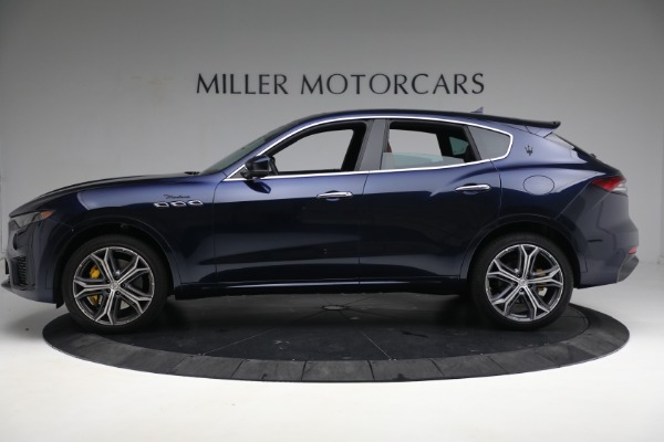 Used 2022 Maserati Levante Modena for sale $69,900 at Maserati of Greenwich in Greenwich CT 06830 3