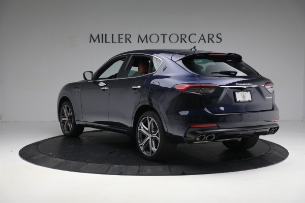 Used 2022 Maserati Levante Modena for sale $69,900 at Maserati of Greenwich in Greenwich CT 06830 5