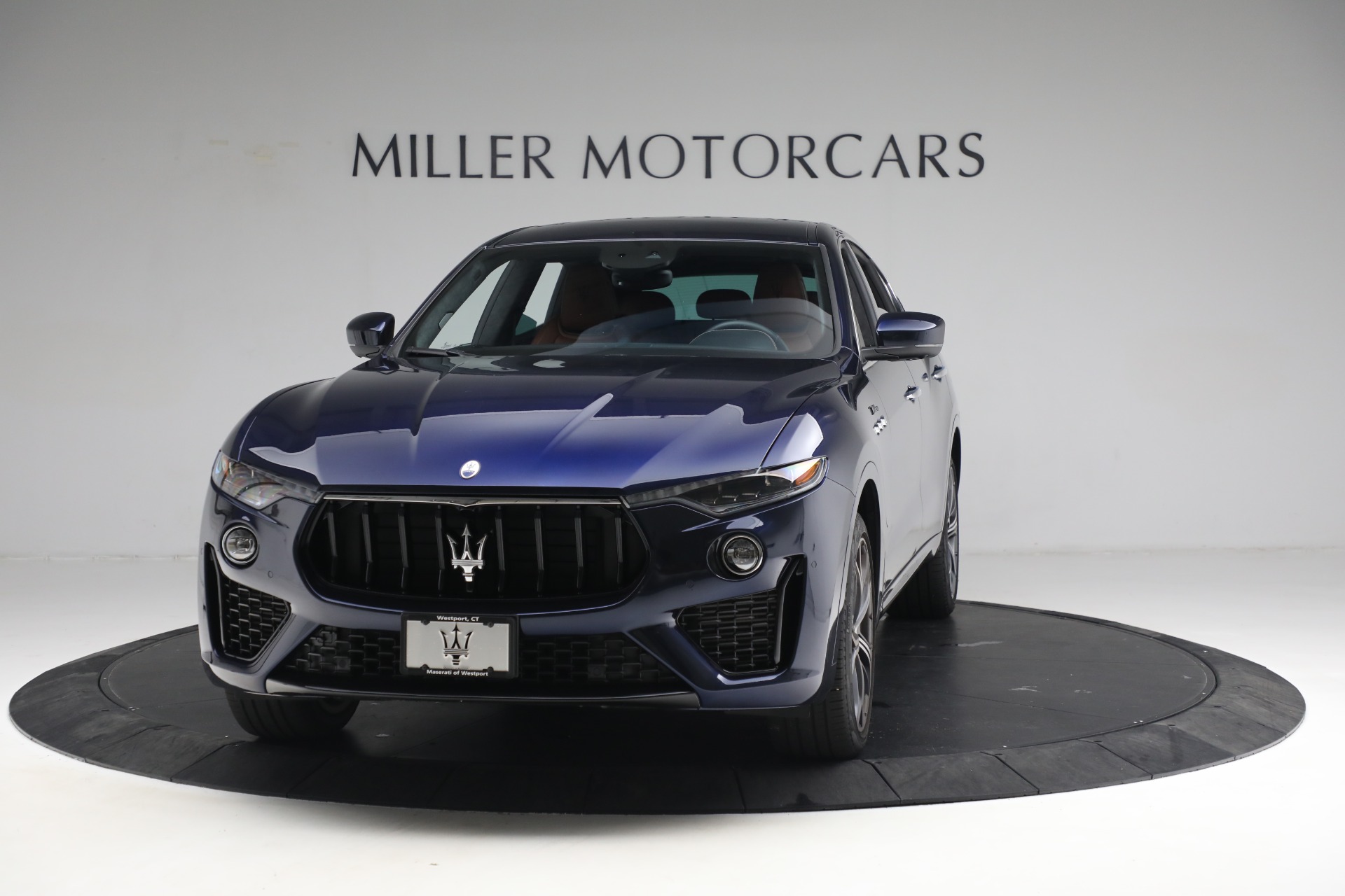 Used 2022 Maserati Levante Modena for sale $69,900 at Maserati of Greenwich in Greenwich CT 06830 1