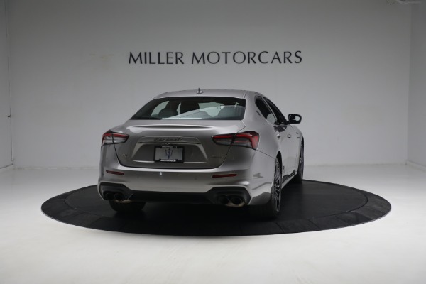 Used 2022 Maserati Ghibli Modena Q4 for sale $59,900 at Maserati of Greenwich in Greenwich CT 06830 10