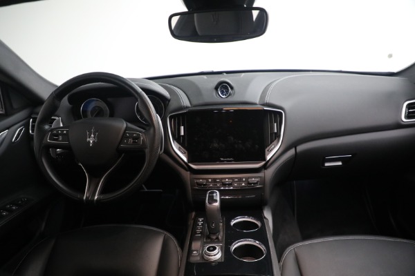 Used 2022 Maserati Ghibli Modena Q4 for sale $59,900 at Maserati of Greenwich in Greenwich CT 06830 28